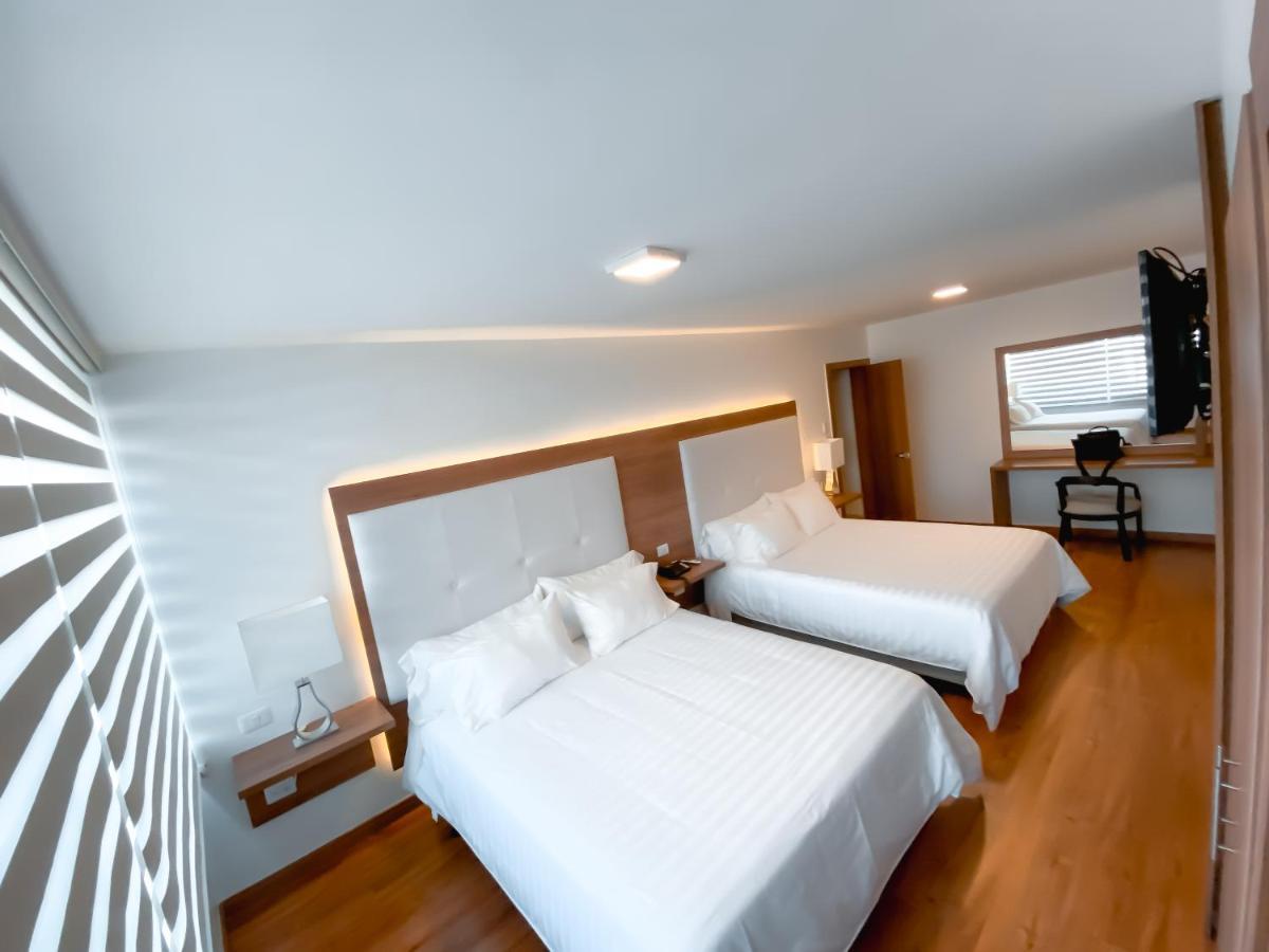Hotel Miraflores Ambato Exteriér fotografie